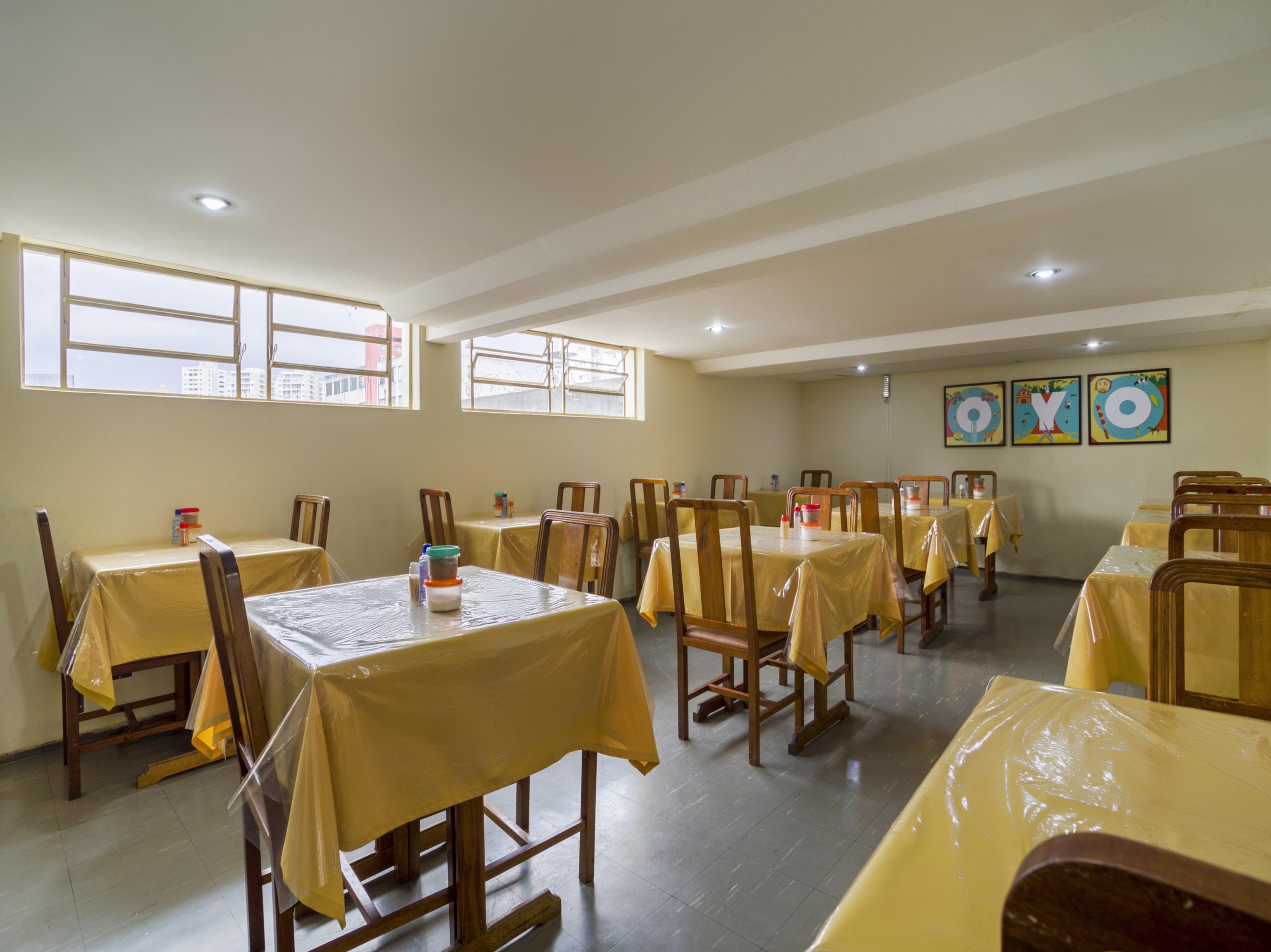 Hotel La Rocca, Гояния Екстериор снимка