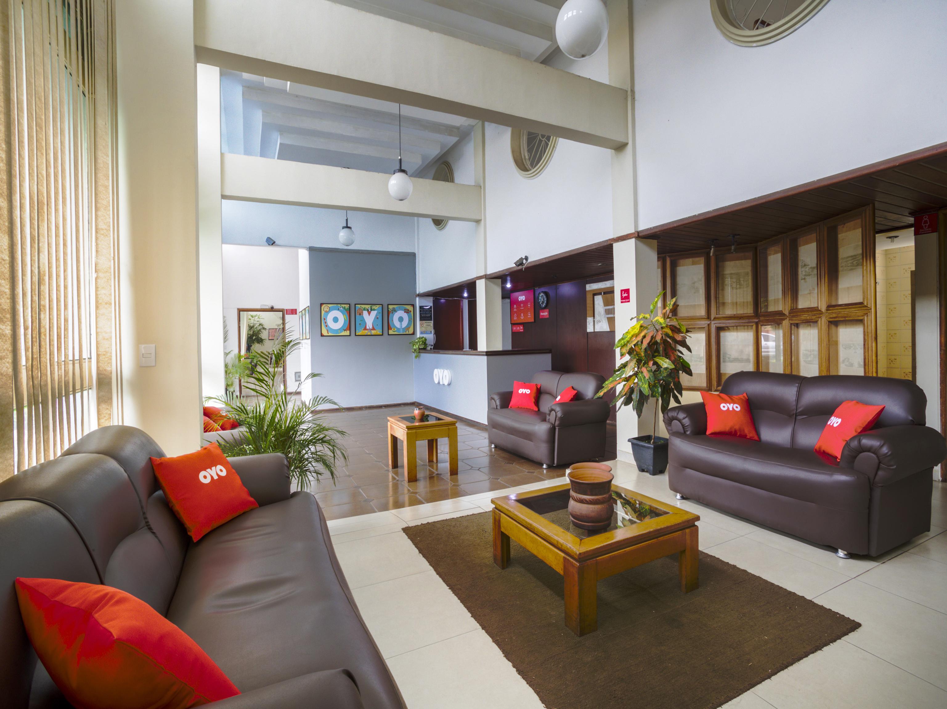 Hotel La Rocca, Гояния Екстериор снимка