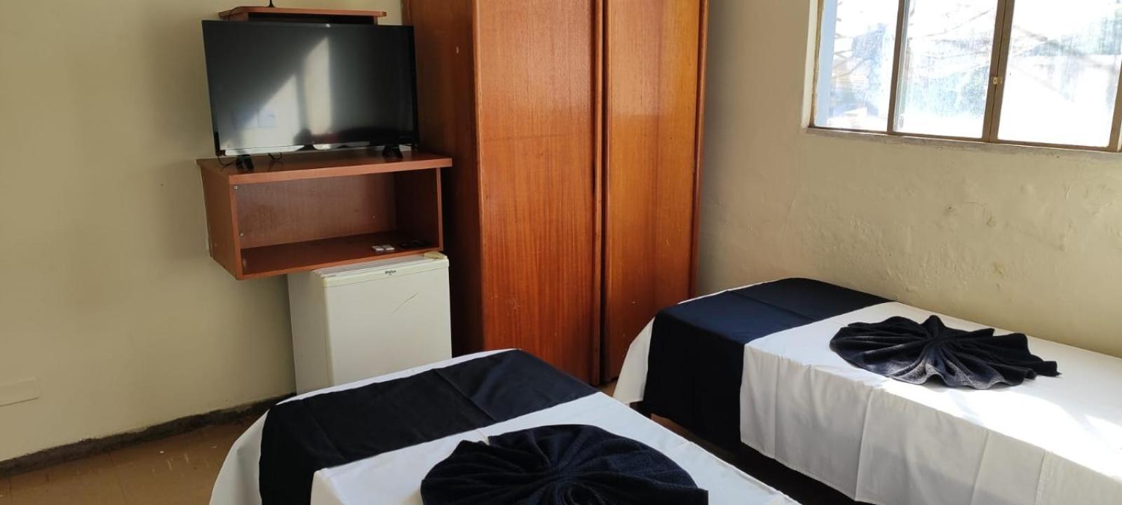 Hotel La Rocca, Гояния Екстериор снимка