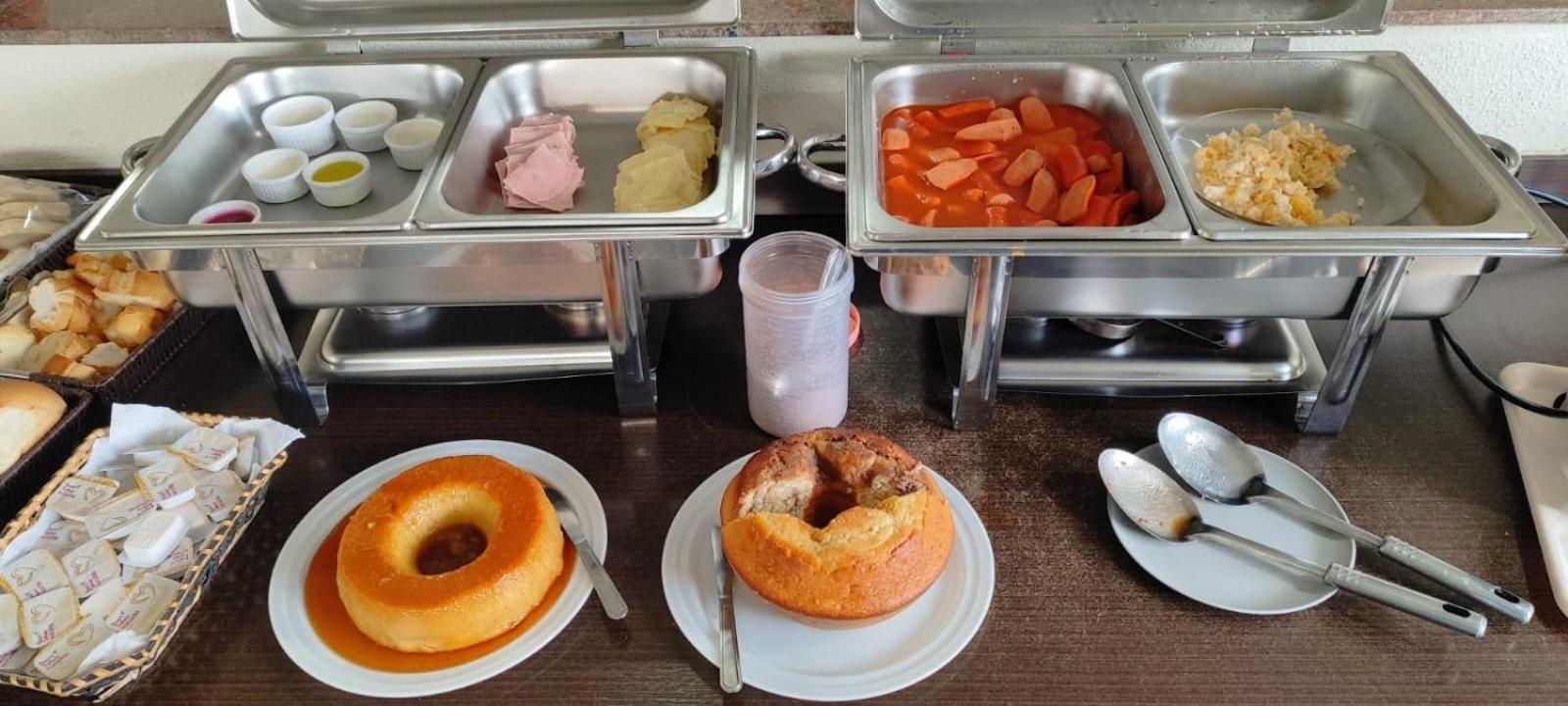Hotel La Rocca, Гояния Екстериор снимка