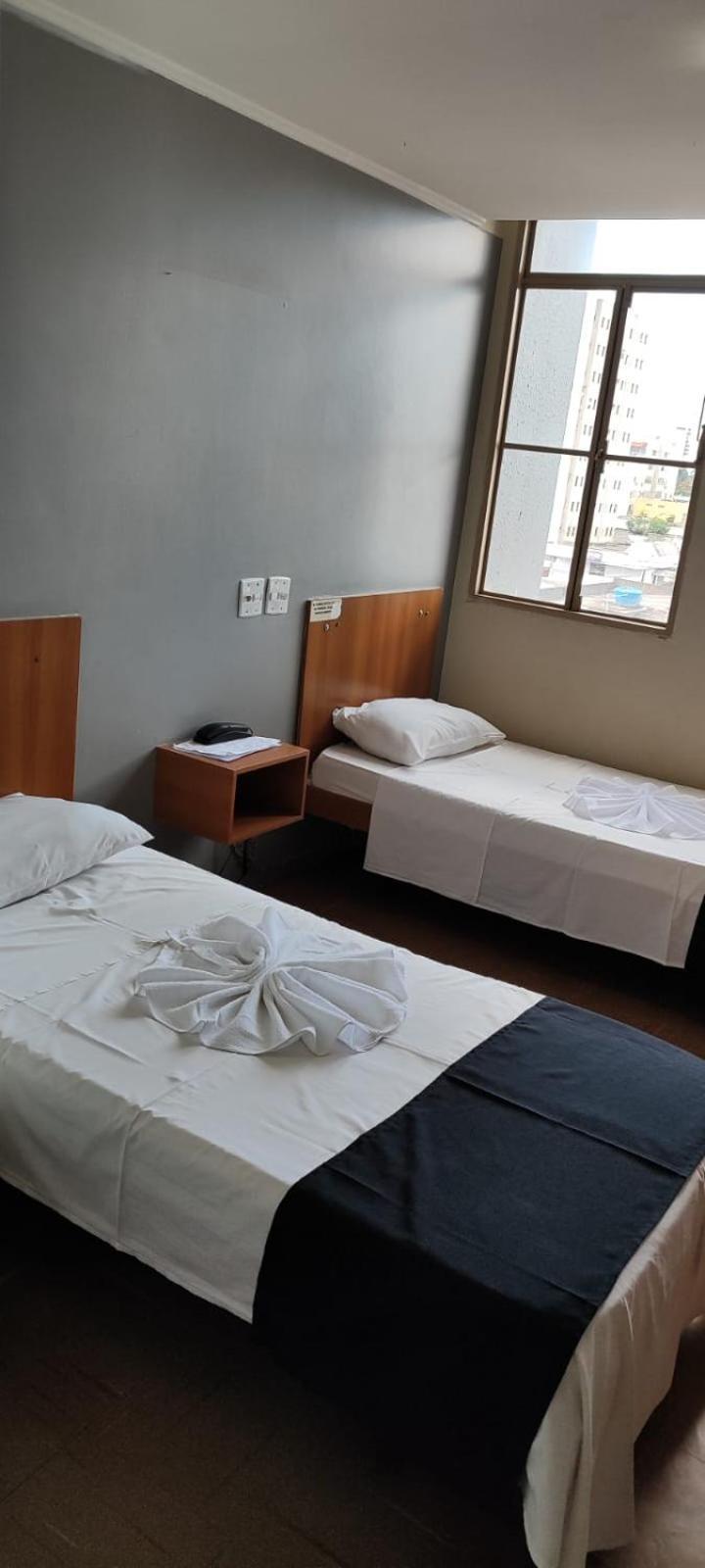 Hotel La Rocca, Гояния Екстериор снимка