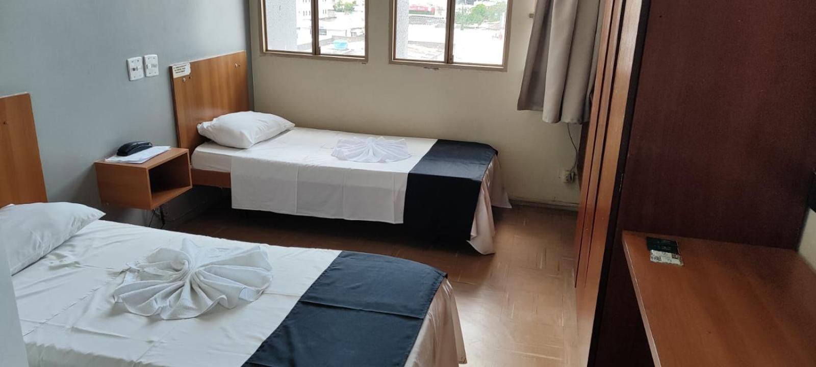 Hotel La Rocca, Гояния Екстериор снимка